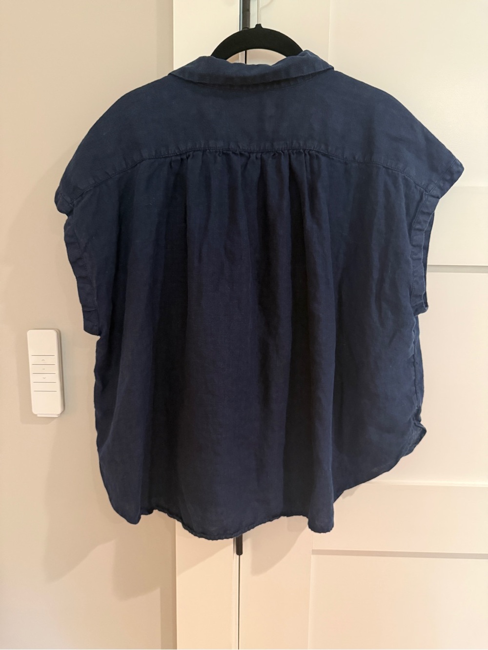 J.Crew Women's Capitaine Shirt in Baird McNutt Irish linen - Picture 5 of 9